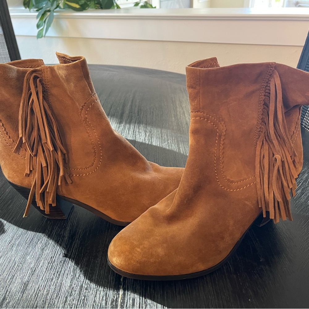 Sam Edelman cowboy boots booties Leather/suede upper. Size 8